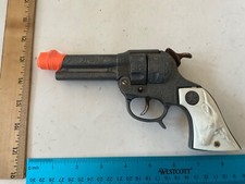 VINTAGE HUBLEY TEXAN JR Very popular cast iron 1940 era.- Dark Finish