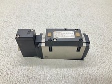 SMC NVFS3100-3FZC Pneumatic Solenoid Valve NVFS31003FZC NVFS3100 (BT)