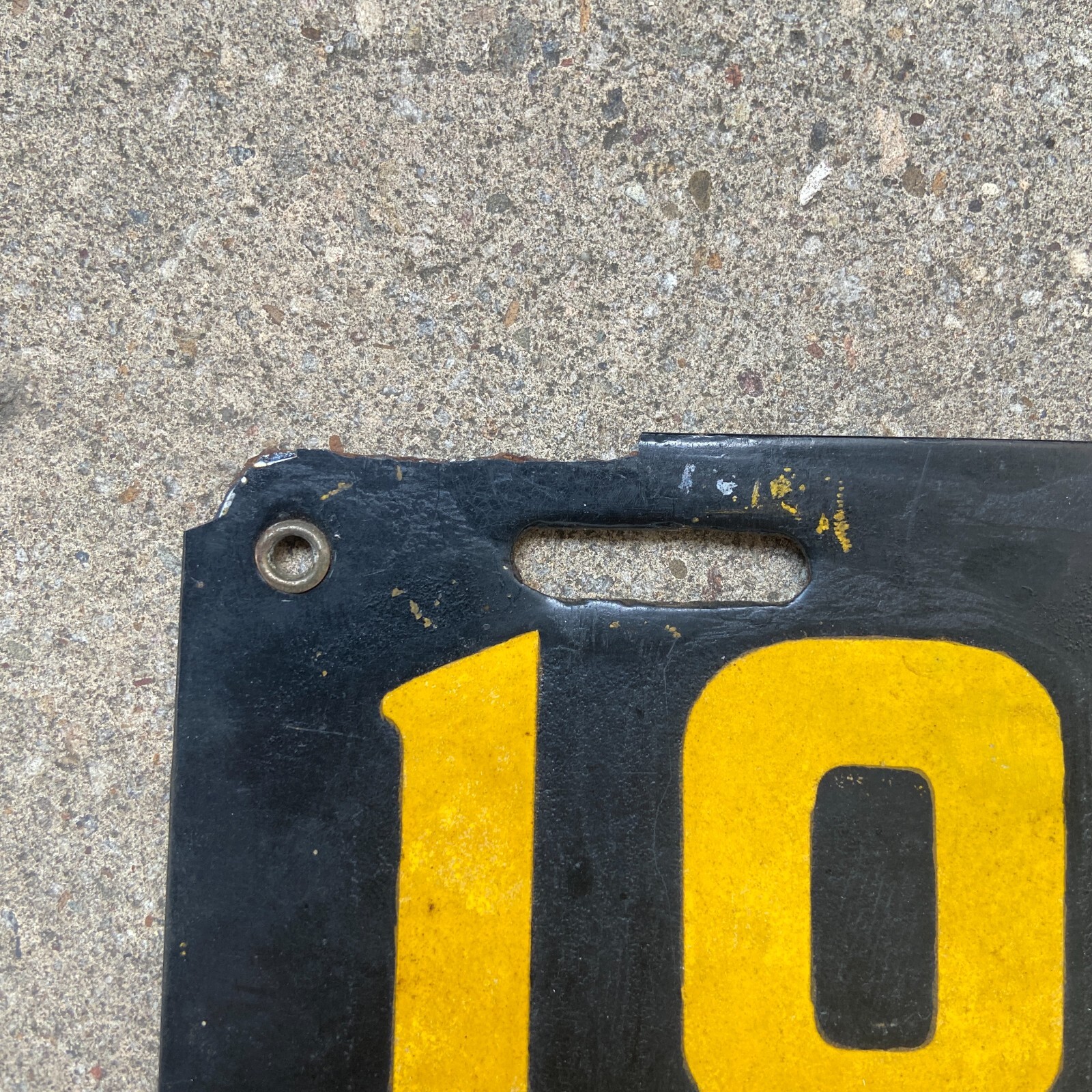 1914 Delaware Porcelain License Plate 1890 Has Touch Up Auto Garage