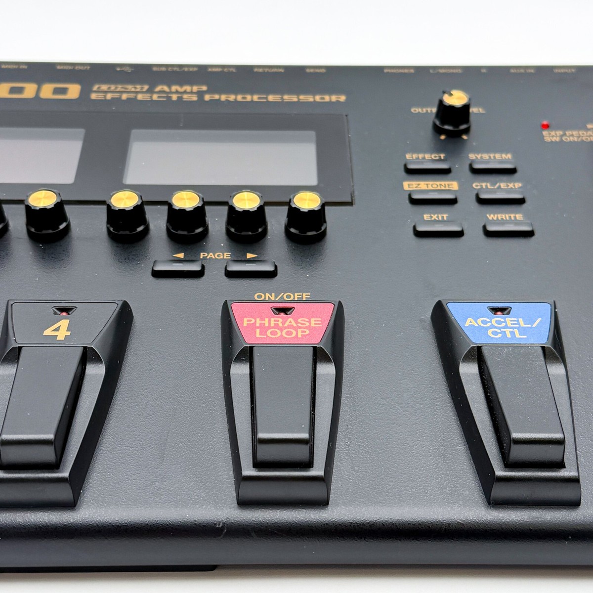 Boss GT-100 Multi-Effects Processor Guitar Effect Pedal Good