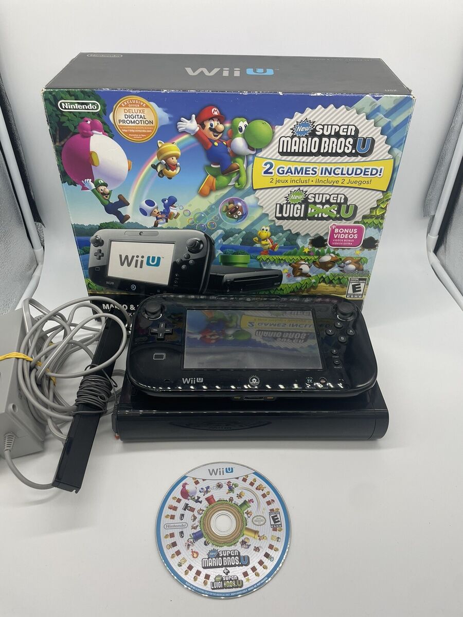 Open Box: Nintendo Luigi Wii U Remote Bundle w/ Nintendo Land 