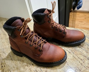 sepatu boot red wing