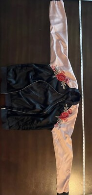 Jacket with flowers both sides on the shoulders black front and back