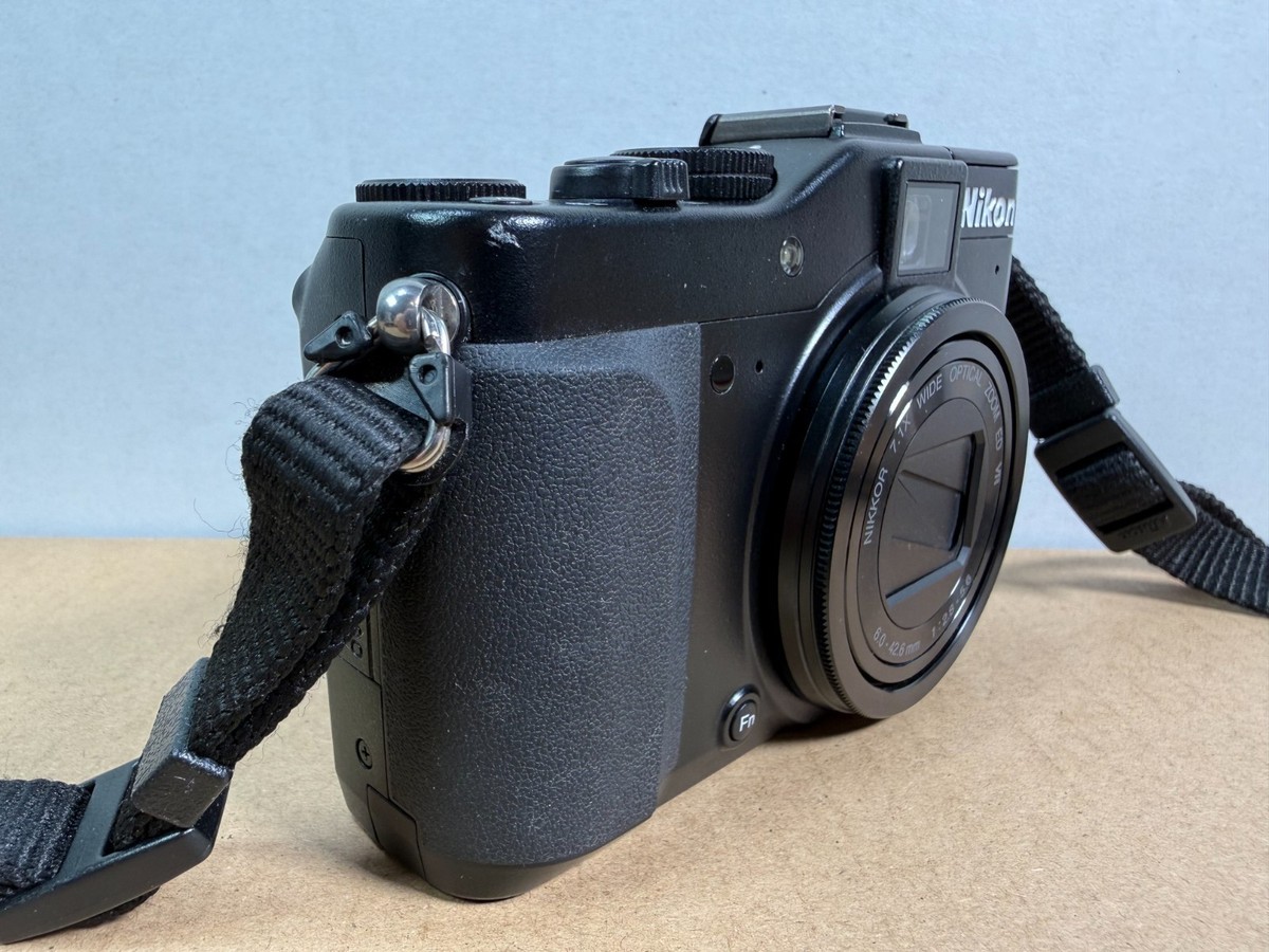 Nikon COOLPIX P7000 10.1MP Digital Camera - Black for sale online