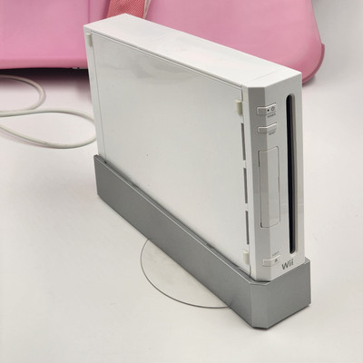 White Nintendo Wii Console System RVL-001 w/Lot of 11 Gamecube