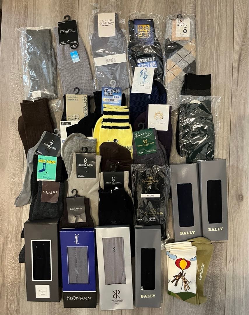 32 Pairs Men's High Socks 25-27cm Dior YSL Celine Valentino BALLY