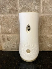 Glade Automatic Air Freshener Spray Holder for Home and Bathroom, Clean Linen