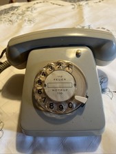 Telefon alt antik 80er Jahre in grau mit Wählscheibe. Selten Sammler original