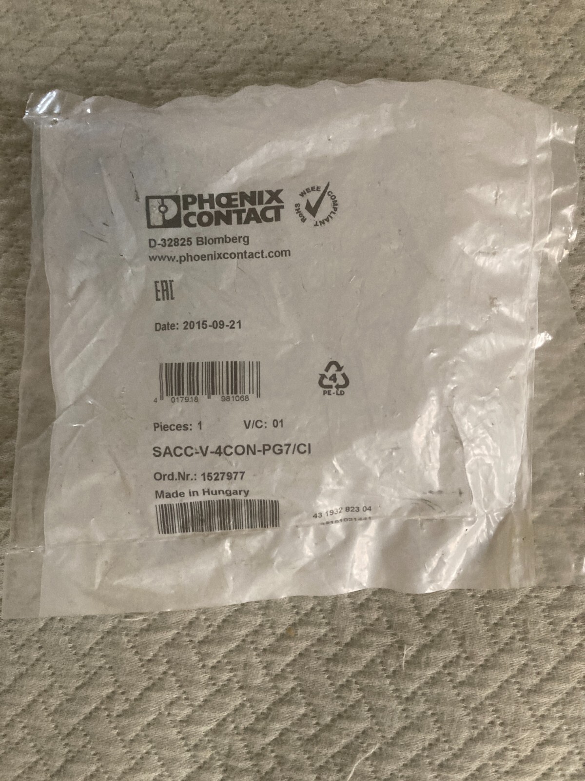 BRAND NEW UNOPENED Phoenix Contact SACC-V-4CON-PG7/CI Valve Connector, 7 AVAIL