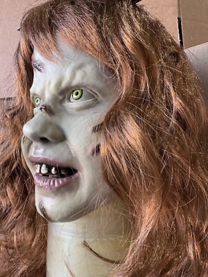 Exorcist Regan Mask Deluxe Injection With Hair Trick or Treat