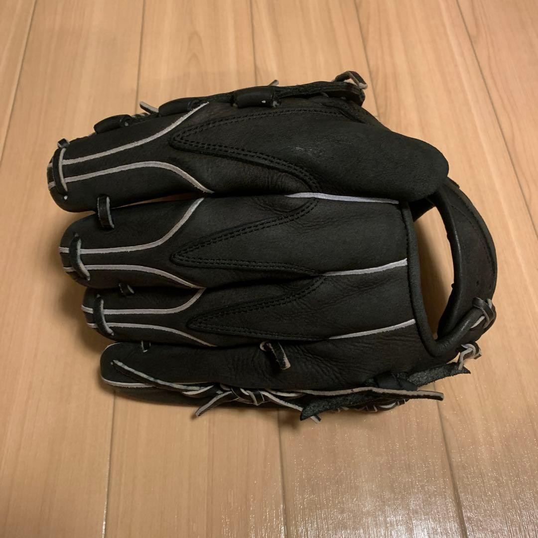 Asics Hardball Pitcher Glove Black Size Large Right Hand thumbnail 4