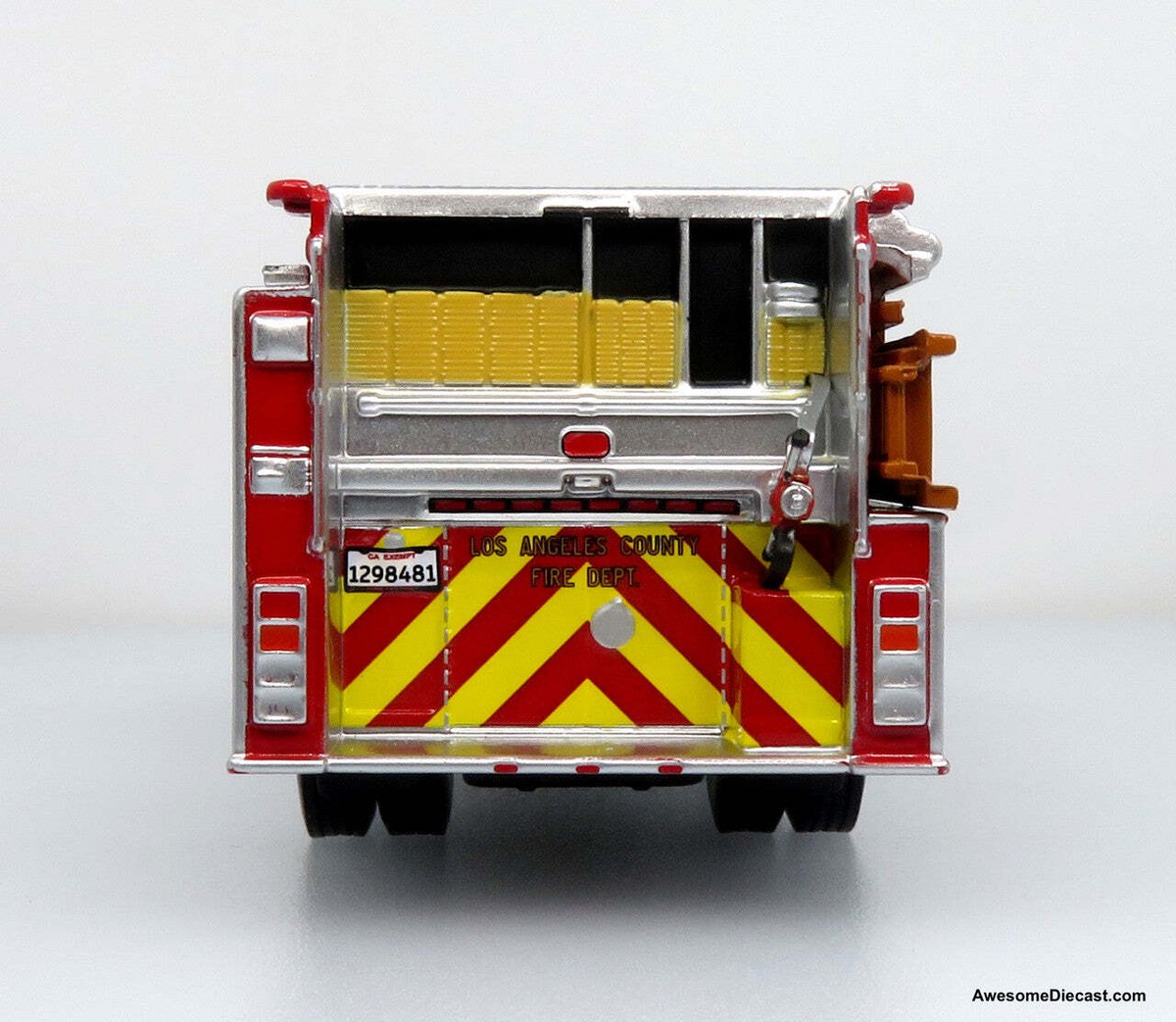 Iconic Replicas 1/64 KME Predator Fire Engine LACFD - No