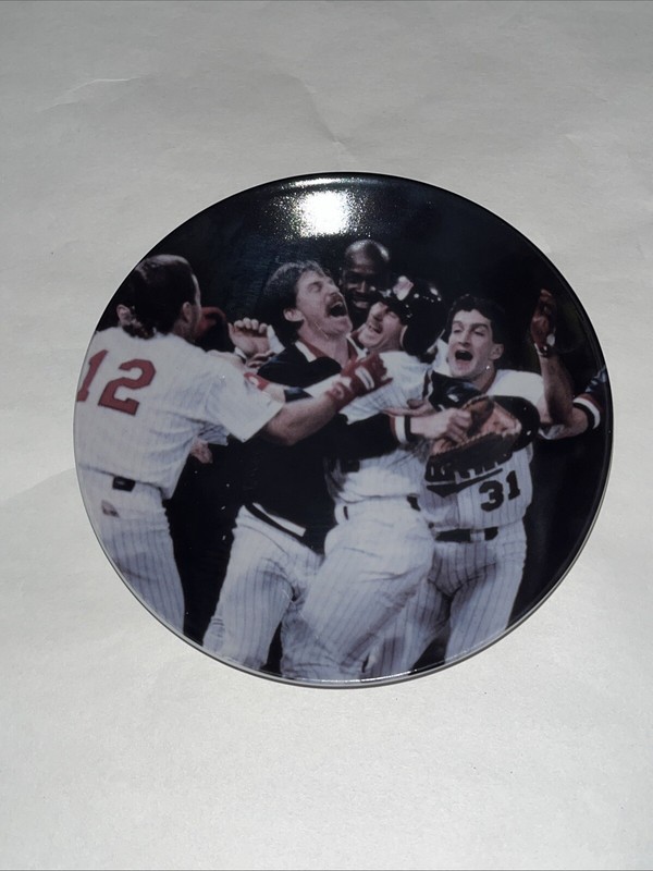 1991 Minnesota Twins World Champions 2001 SGA True Value Collector's Plate