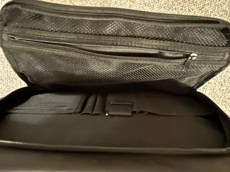 Maletín de noche para portátil con ruedas Embark Foto 3 de 4