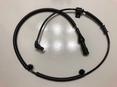 OEM# 7L1Z2C204B, 7L1Z2C204F New ABS Wheel Speed Sensor (Front Left & Right)