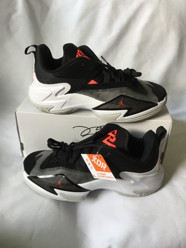 PF Basketball Shoes-Black Crimson White 