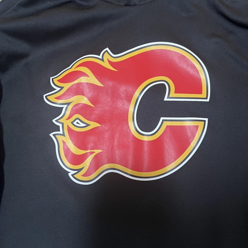 Calgary Flames Men’s Fanatics Authentic Pro Hoodie Size Small - Image 2 of 4