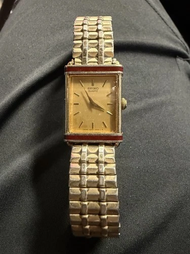 Vintage seiko womans watch Gold Tone