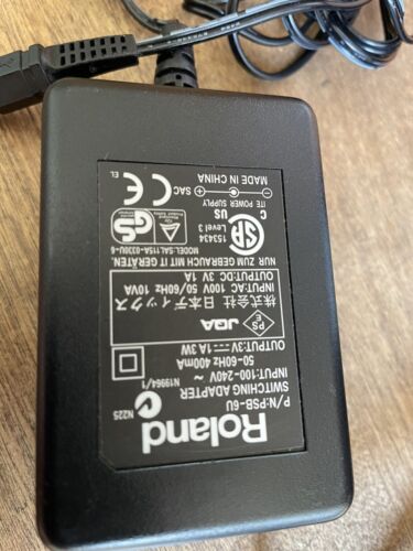 ROLAND Edirol R-09 24 bit Wave MP3 Recorder Digital Audio - Picture 4 of 7
