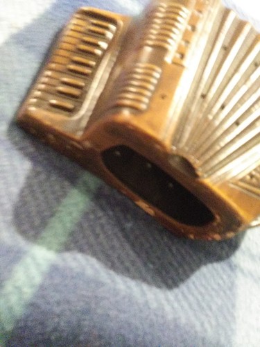 1961 Treasure Craft Compton California Art Pottery  - Picture 4 of 9