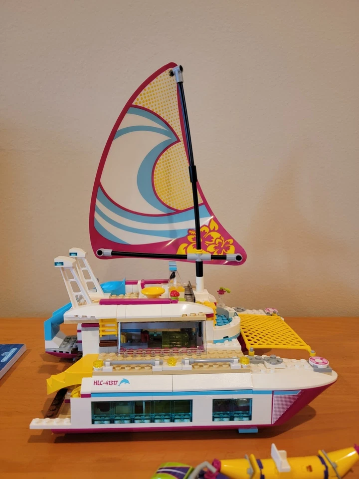 Lego Friends 41317 Sunshine Catamaran - Image 4 of 4