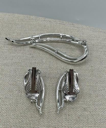 Set orecchini vintage Sarah Conventry tono argento spilla a goccia e clip - Foto 2 di 3