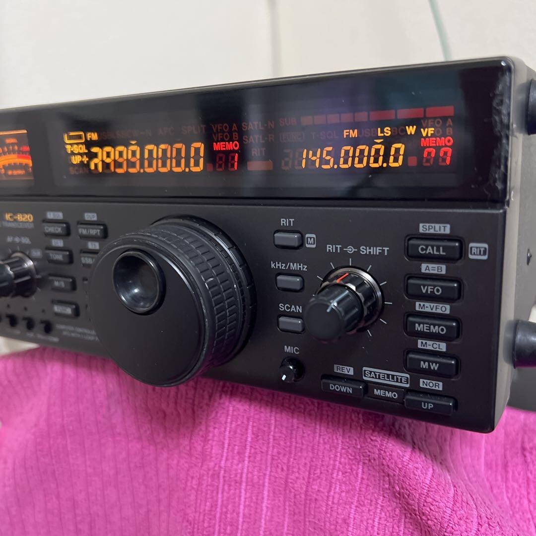 アマチュア無線機　アイコム　IC820Dジャンク アマチュア無線機 アイコム IC820Dジャンク アマチュア無線機 アイコム