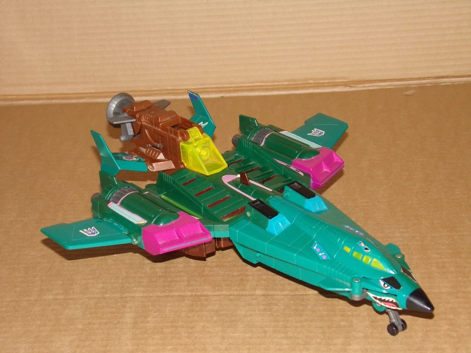 SKYQUAKE 100% G2 G1 Transformers Decepticons Predators 1991 European Exclusive - Image 3 of 4