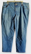 Gloria Vanderbilt Women  s 16W Crop Slimming Blue Denim Jeans   Good Condition