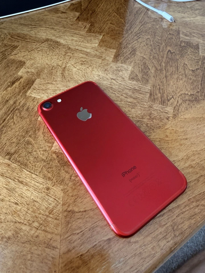 Apple iPhone 7 - 32GB / 128GB / 256GB - Unlocked - A Grade Condition, photo 2 of 3