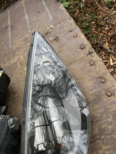 MITSUBISHI COLT CZT CZC TURBO 1.5 - OEM Headlights Pair Standard Used 04-08 - Picture 3 of 16