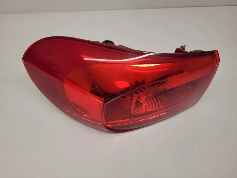 Задний фонарь водителя 12–18 VOLKSWAGEN TIGUAN LH немецкий внешний 5N0945095R - Изображение 2 из 4