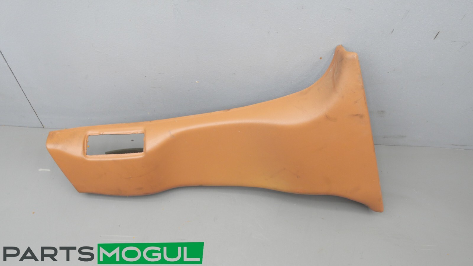 03-13 Maserati Quattroporte S M139 Right Side Lower B-Pillar Cover Trim OEM