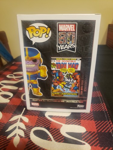 Funko POP! Thanos 509 Marvel 80 Years Collector Corps Exclusive Bobblehead Comic - Picture 2 of 2