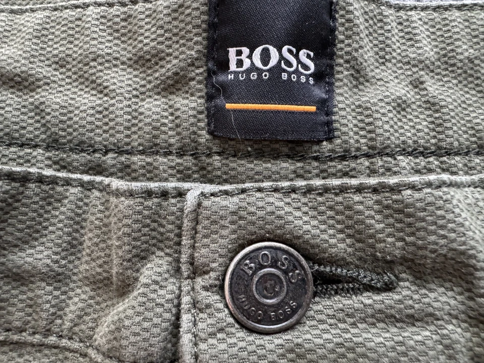 Pantalones de mezclilla verdes ajustados Hugo Boss 020 Delaware - Hombre 36x33 Foto 3 de 4