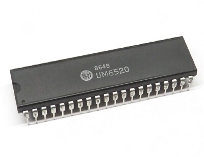 UM6520 Peripheral Interface Adapter DIP40, UMC