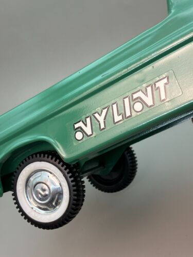 Nylint Toys Vintage Ford Econoline Trail Blazer Van Truck Pressed Steel GREEN - Picture 18 of 24