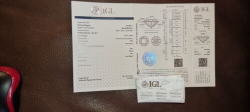 Diamant  0,49ct , VS2 , Natural Fancy Brown  IGL Zertifiziert und Laser Script - Foto 1 di 5