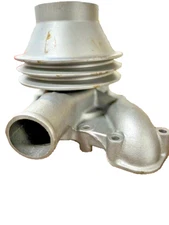 KOMATSU 6136-61-3211 WATER PUMP  OEM, ORIGINAL