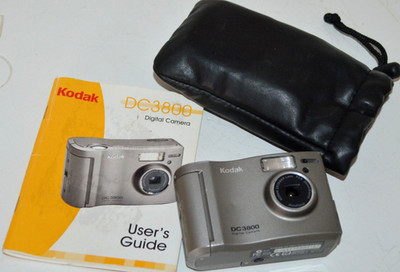 KODAK DIGITAL CAMERA DC3800 IN CASE w/ MANUAL SILVER UNTESTED VGC