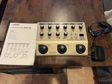 Boss VE-8 Acoustic Singer Multi Effects Pedal