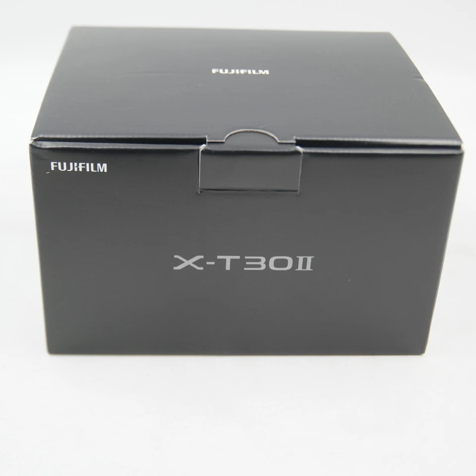 Fujifilm X-T30 II FF210005 26.1MP Digital Camera 1,760 Shutter - Image 2 of 4