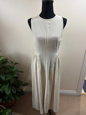 🌸👗 Shein Cream Coloured Sleeveless Dress 👗🌸