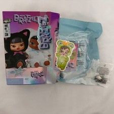 BRATZ BRATZIEZ ICONZ SERIEZ PLUSH KEYCHAIN BLIND BOX YASMIN OPENED/SEALED NEW