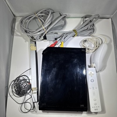 Nintendo Wii RVL-101 Black Console Bundle 1 Controller Nunchuck,Sensor WORKS