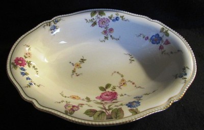 CASTLETON SUNNYVALE 11 1/4'' OVAL VEGETABLE BOWL