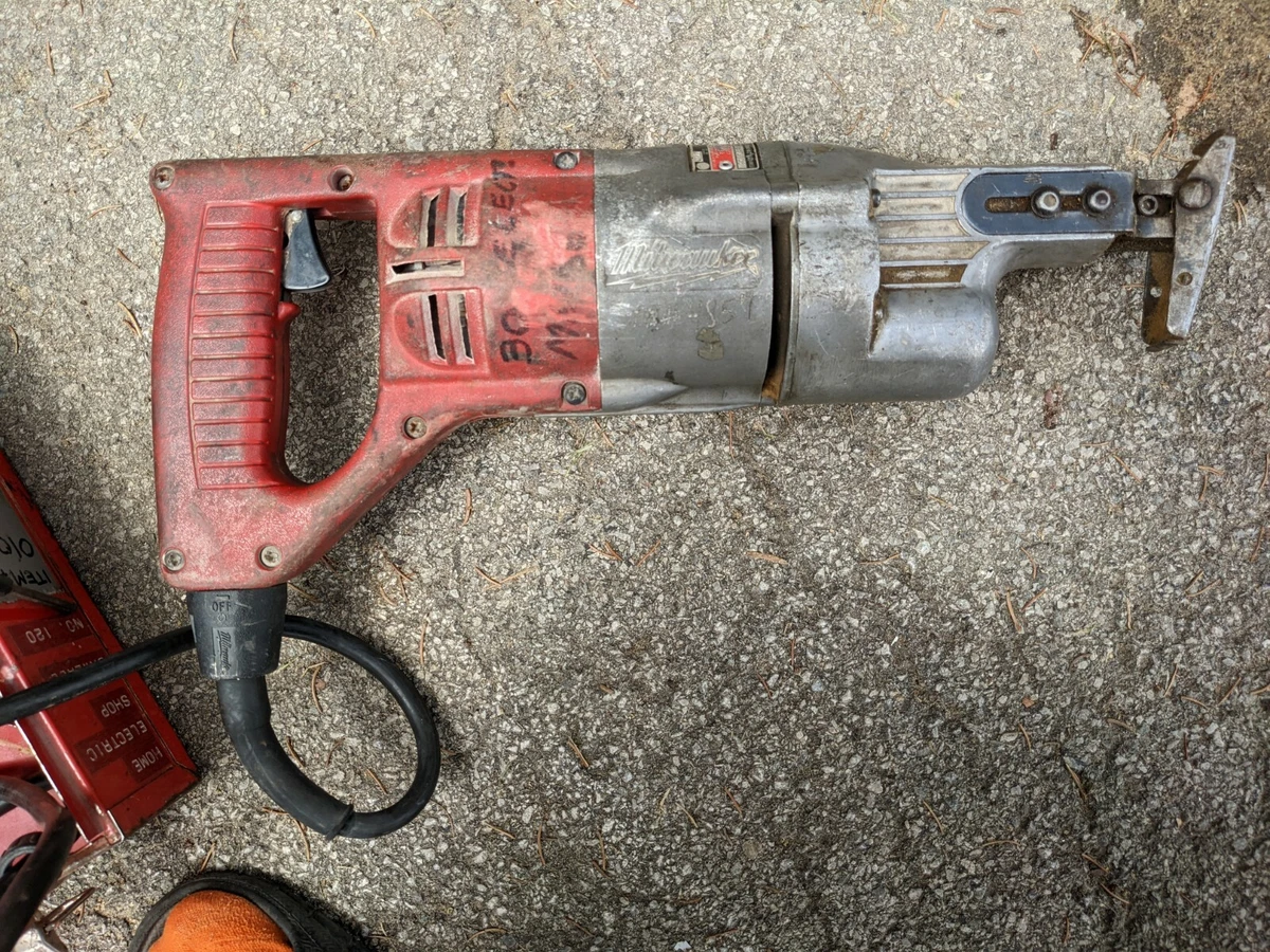 Milwaukee sawzall 2024 heavy duty corded