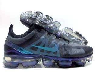 multicolor vapormax 2019