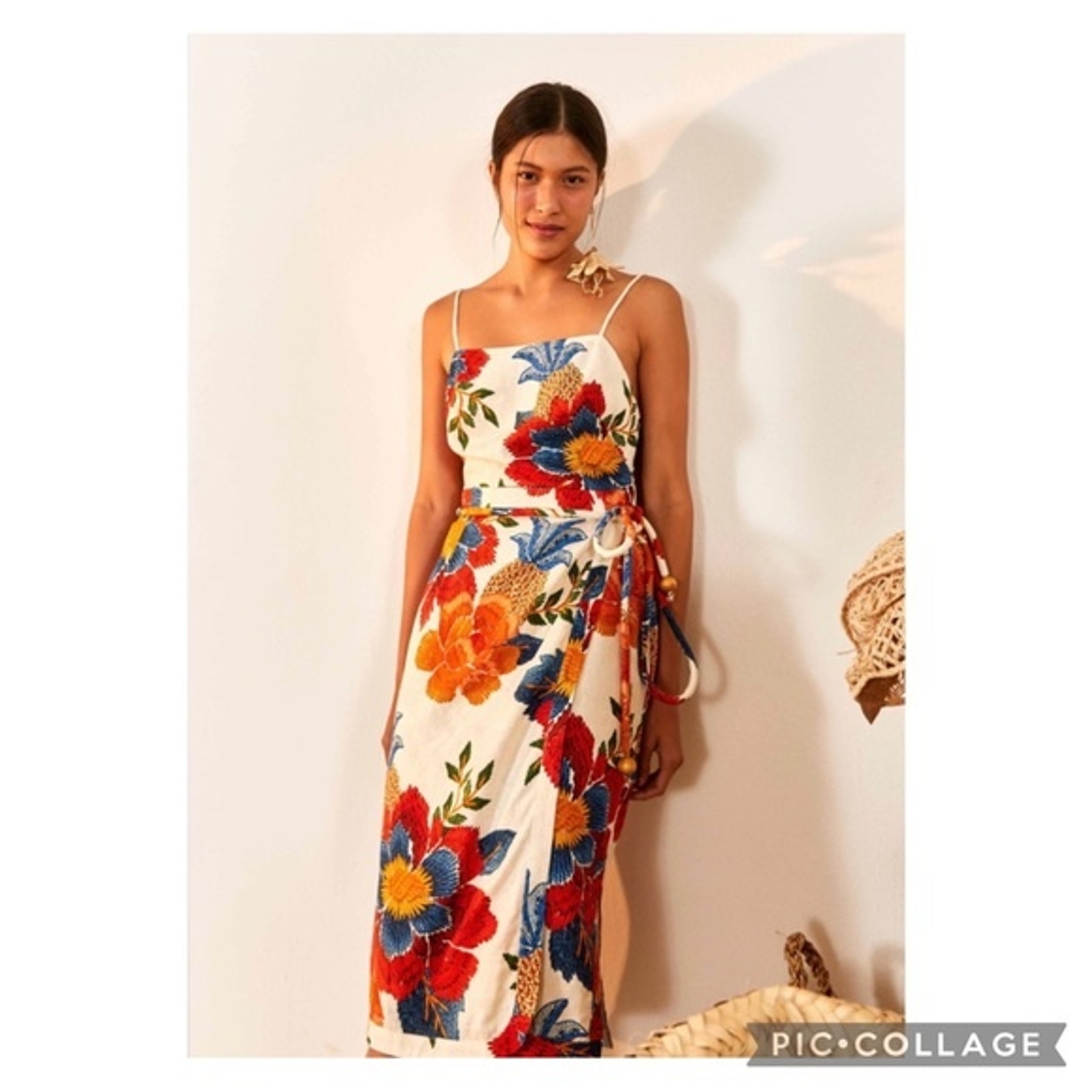 Farm Rio Small White Pineapple Flowers Linen Blend Mi… Gem