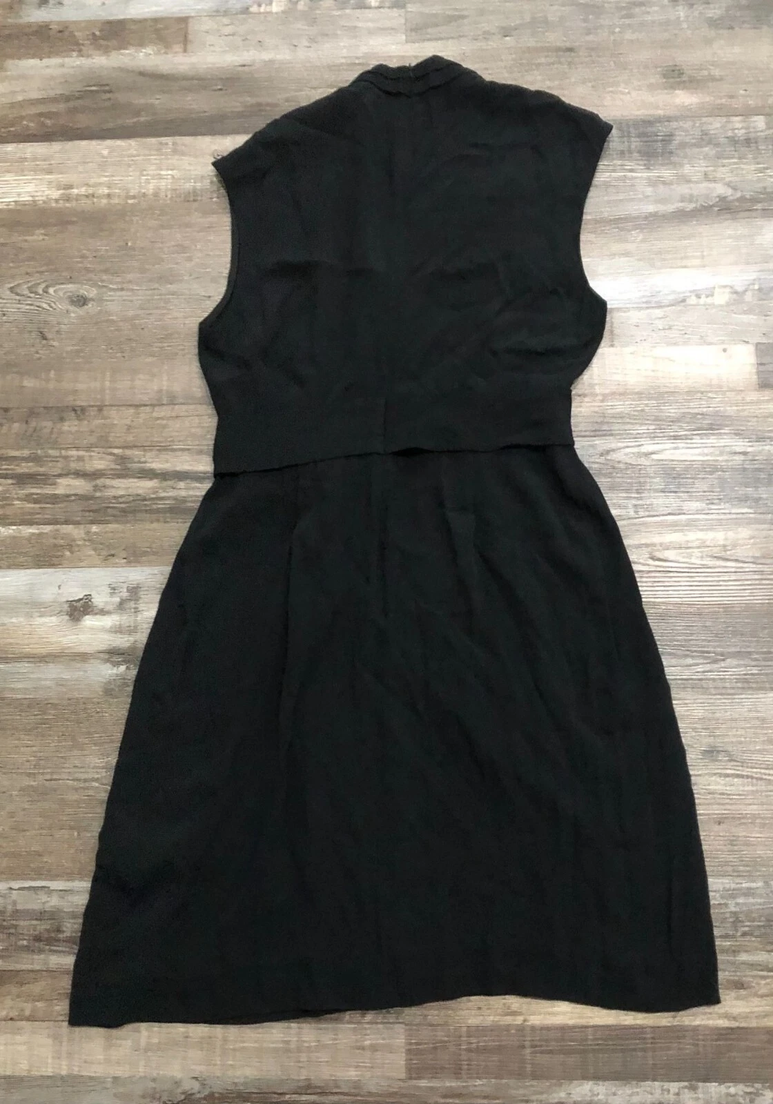 Vestito nero piccolo Kate Spade taglia 12 senza maniche cravatta scollo a V